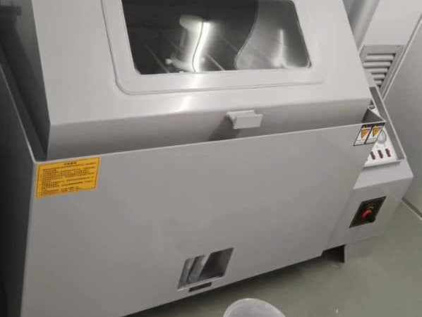 Kiểm tra độ ăn mòn kim loại - Phương pháp thử mù muối - THIẾT BỊ – VẬT TƯ RT buong phun muoi